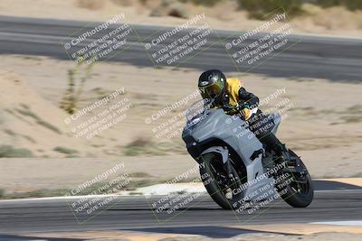 media/Nov-16-2025-Race Pace (Sun) [[8c5fa54630]]/Non Verified Riders (1st 20 Minutes)/2-Turn 10 (1010am)/